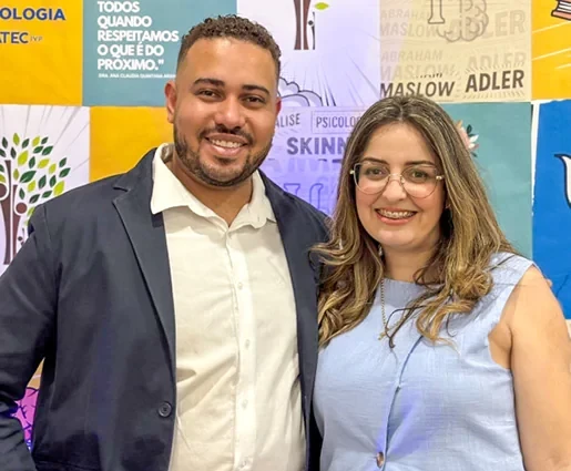 Coordenadores Rodrigo Anunciação e Vanessa Gonçalves