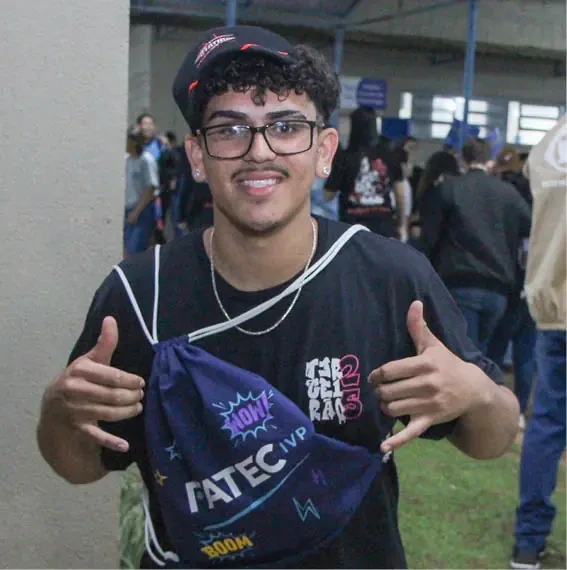 Richard Buno Maciel do Colégio Geremias Lunardelli de Lunardelli.