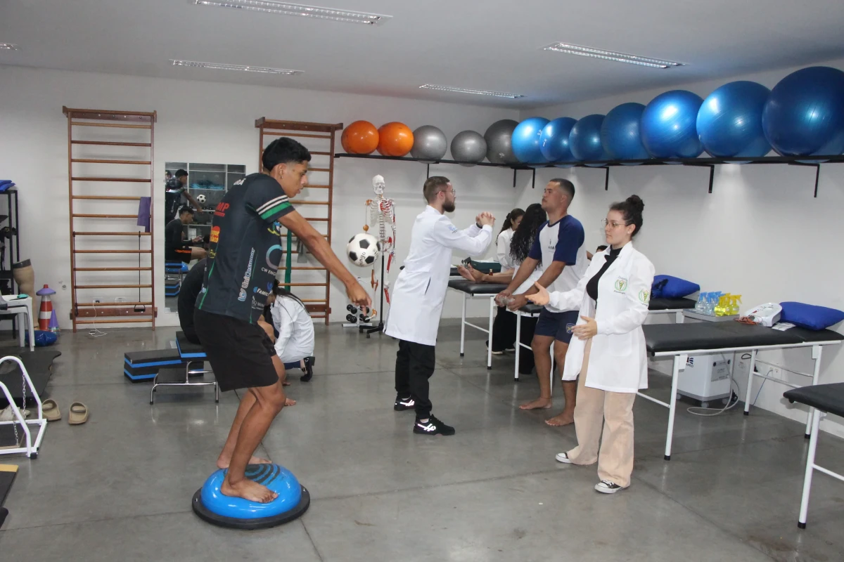 Trabalho de fisioterapia é pensado nos movimentos que o atleta utilizada no jogo