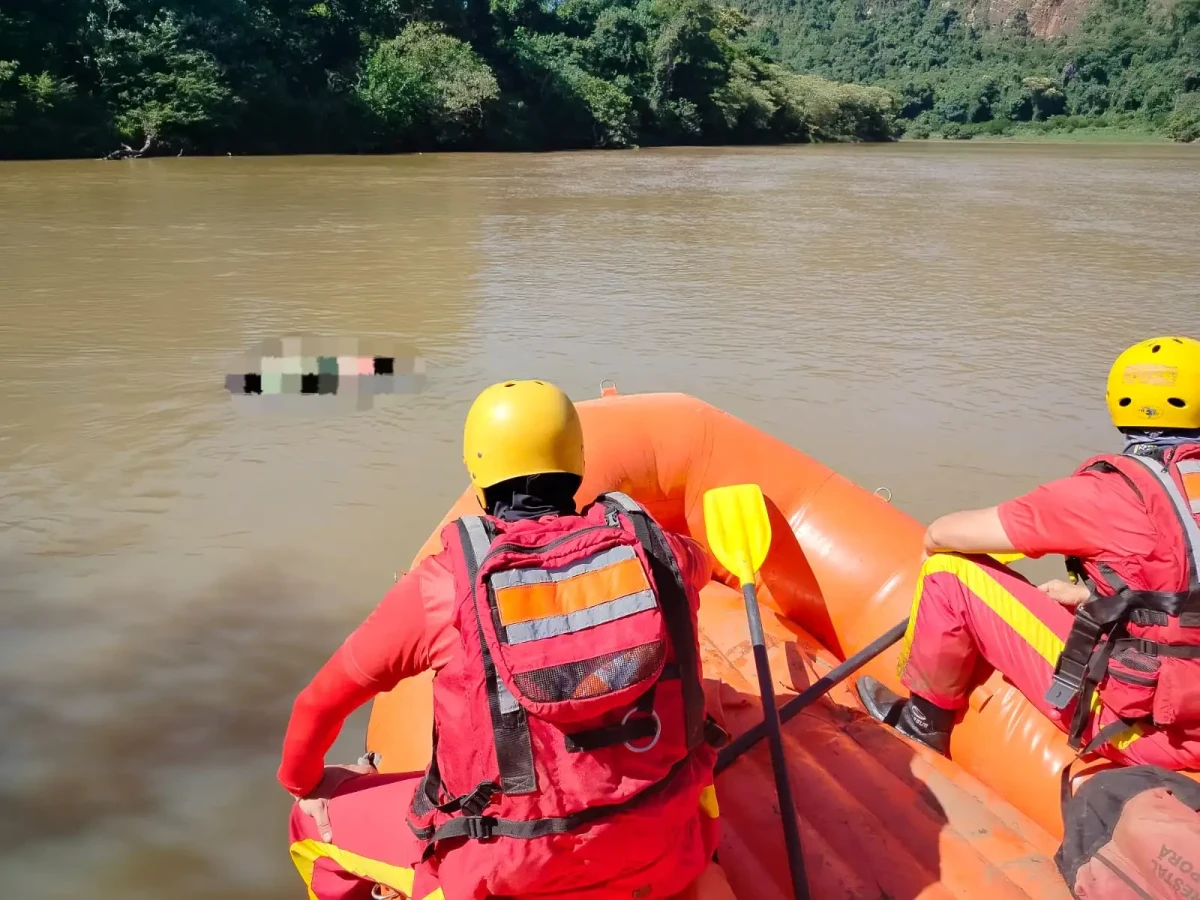 Bombeiros localizam corpo de jovem no Rio Ivaí